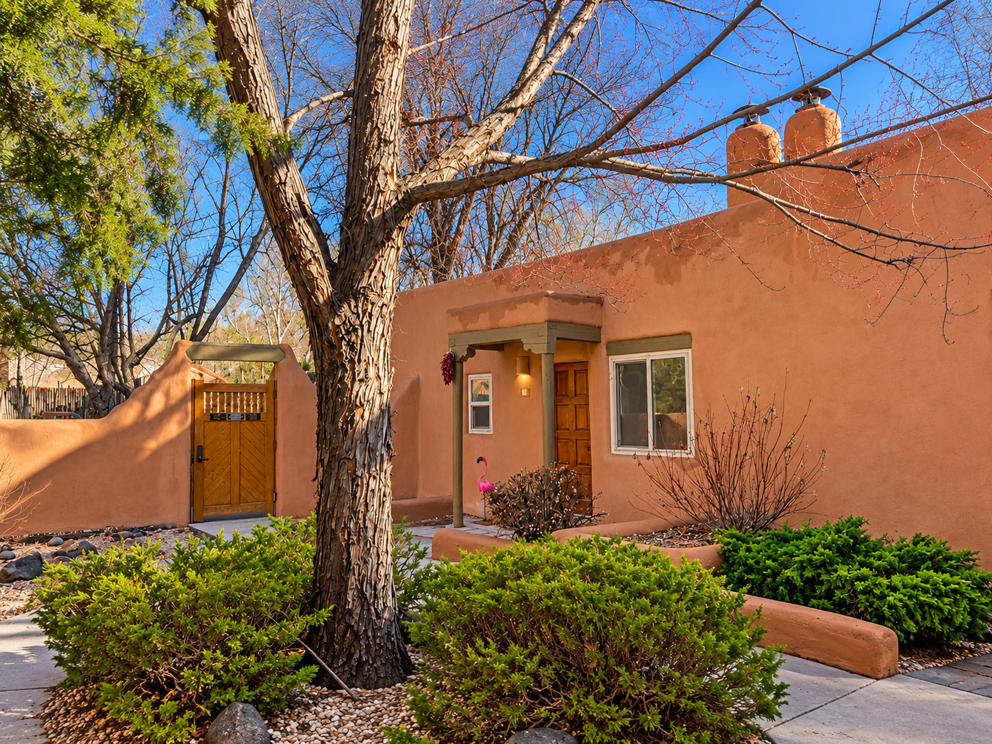 rental image